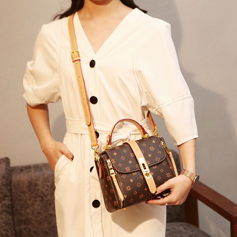 럭셔리 패션 아이콘 디자이너 기저귀 가방 여성 패셔너블 - Women Fashion Icon 리뷰 및 가격