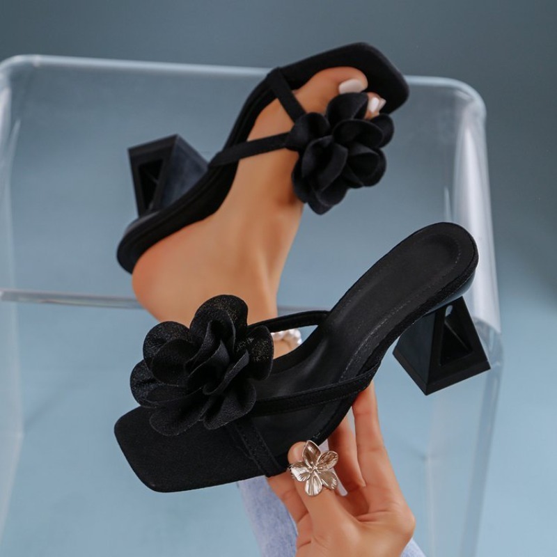 여성용 3D 꽃 장식 샌들 삼각형 컷아웃 하이힐 샌들  - Spaghetti Strap Dress 리뷰 및 가격